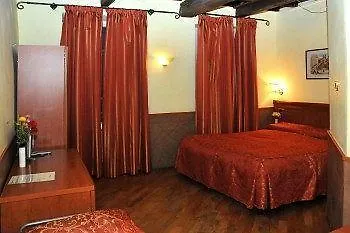 Domus Ester Rome Guest house