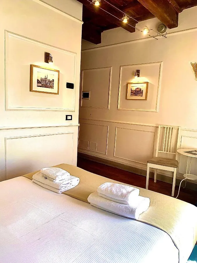 Domus Ester Rome Guest house